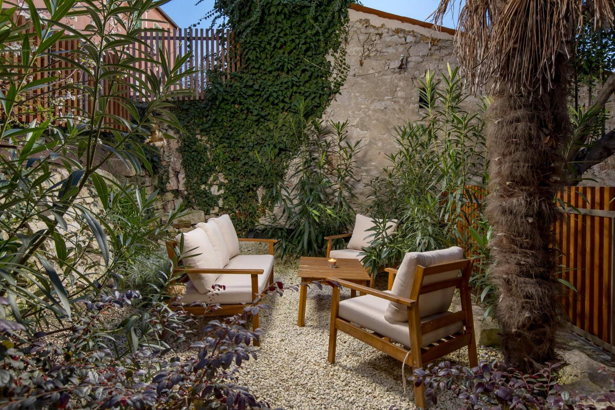 Pula Residence Rooms And Apartments Old City Center Exterior foto